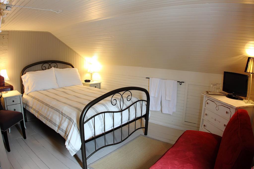 La Grange aux Hiboux Gîte et Restaurant B&B La Baie Extérieur photo